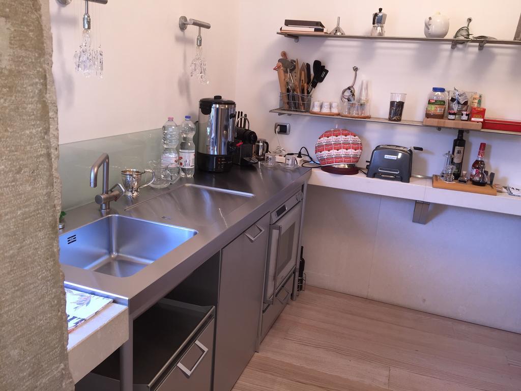 Ghetto Modern For 4, *