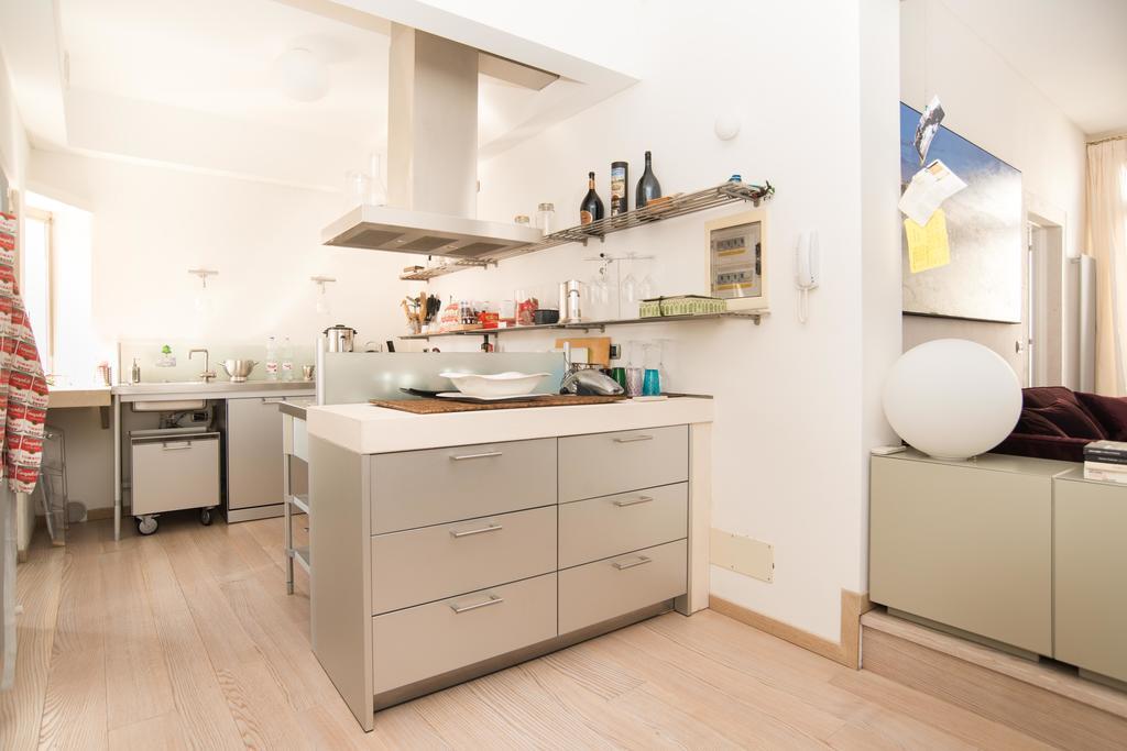 Ghetto Modern For 4, * Venecia